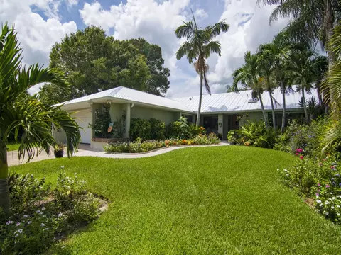 499 10th Ct, Vero Beach, FL 32962