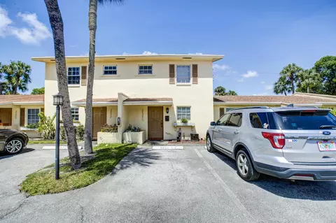 3032 12 Nw 69th Court Ct #4C, Fort Lauderdale, FL 33309