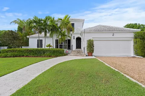 137 Yale Dr, Lake Worth, FL 33460