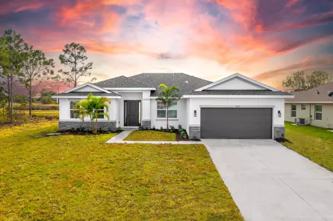 3215 SE Quay St, Port Saint Lucie, FL 34984