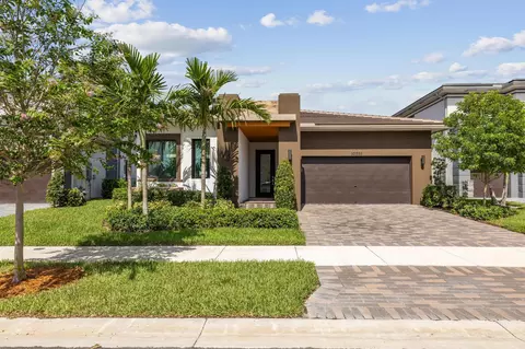 10755 Aqua Ct, Parkland, FL 33076