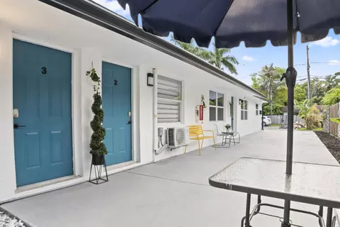 2320 SW 18th Ter #1-3, Fort Lauderdale, FL 33315