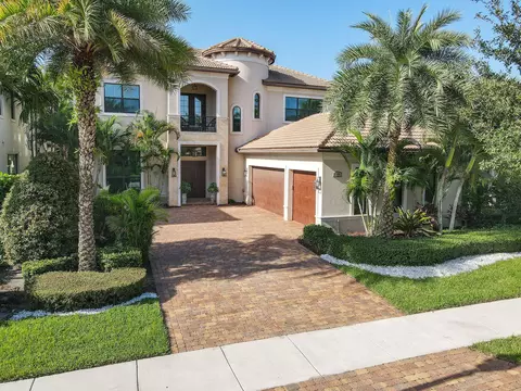 145 Gardenia Isles Dr, Palm Beach Gardens, FL 33418