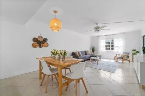 1700 Dover Rd #110-A, Delray Beach, FL 33445