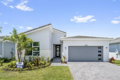 9825 SW Isabelline Dr, Port Saint Lucie, FL 34987