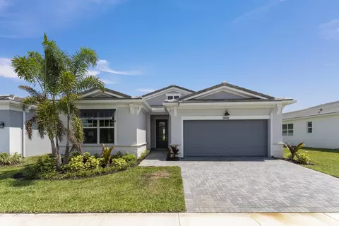 9848 SW Isabelline Dr, Port Saint Lucie, FL 34987