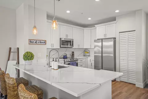 90 NW 3rd Ave, Delray Beach, FL 33444