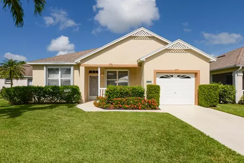 522 NW Portofino Ln, Port Saint Lucie, FL 34986