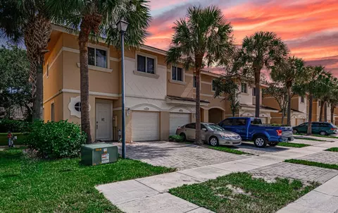 4435 Cotswold Hills Dr #4435, Lake Worth, FL 33461