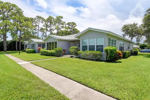 14612 Canalview Dr #A, Delray Beach, FL 33484