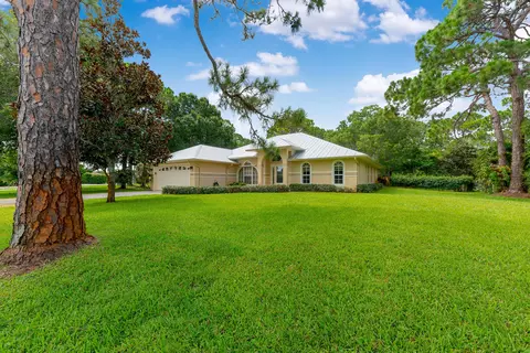 3168 SW Bessey Creek Trl, Palm City, FL 34990