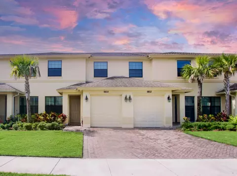 9854 E Villa Cir, Vero Beach, FL 32966
