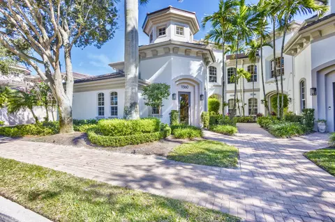 11560 Villa Vasari Dr, Palm Beach Gardens, FL 33418