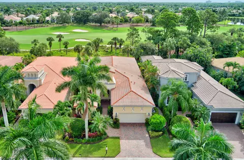 124 Viera Dr, Palm Beach Gardens, FL 33418