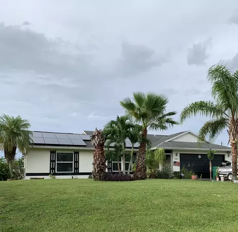 743 SW Lakehurst Dr, Port Saint Lucie, FL 34983