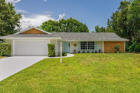 176 12th Pl SE, Vero Beach, FL 32962