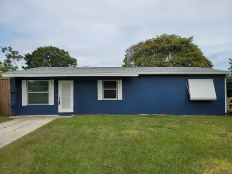 612 Gardenia Ave, Fort Pierce, FL 34982