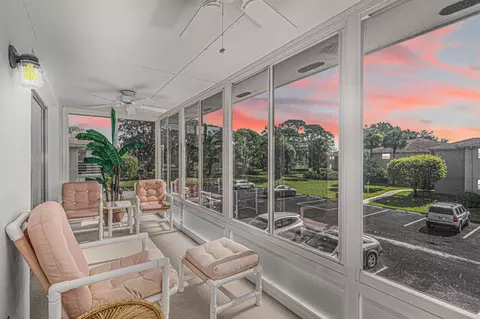 8 Lake Vista Trl #202, Port Saint Lucie, FL 34952