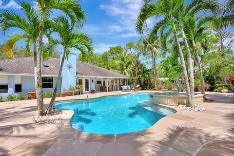 17242 126th Ter N, Jupiter, FL 33478