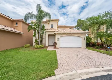 6533 Compass Rose Ct, West Palm Beach, FL 33411