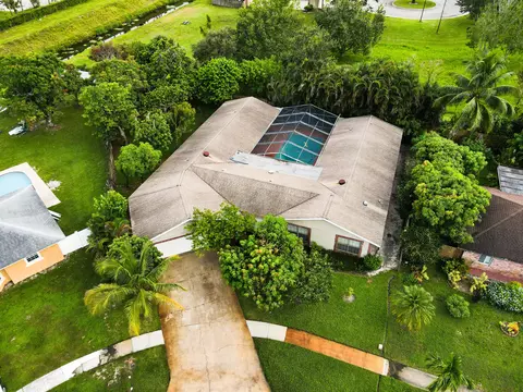 1314 S Woodcrest Dr S, West Palm Beach, FL 33417