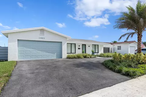 1831 N 56th Ave, Hollywood, FL 33021