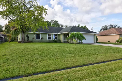 1522 SW Hextel Ave, Port Saint Lucie, FL 34953