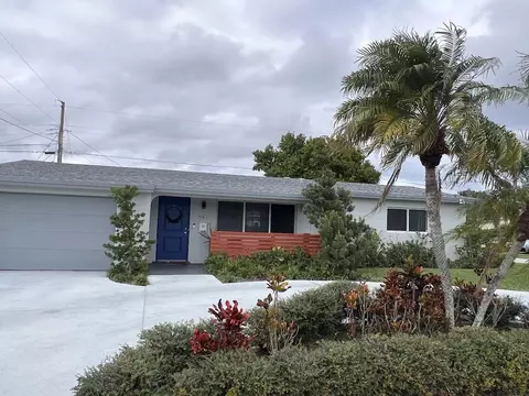 541 SE 3 Ct, Deerfield Beach, FL 33441