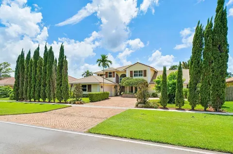 14324 Paddock Dr, Wellington, FL 33414