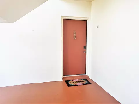 333 Lake Dora Dr, West Palm Beach, FL 33411