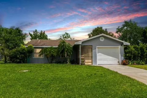 1065 SW Dubuque Ave, Port Saint Lucie, FL 34953