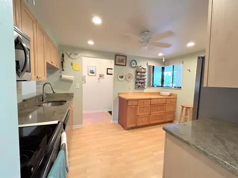 3154 Via Poinciana #109, Lake Worth, FL 33467