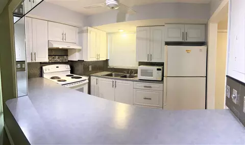 725 Lori Dr #108, Palm Springs, FL 33461