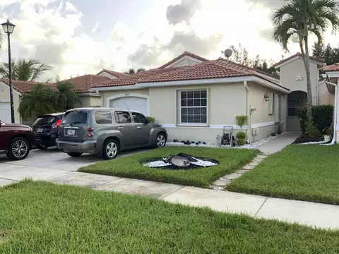 7057 Burgess Dr, Lake Worth, FL 33467