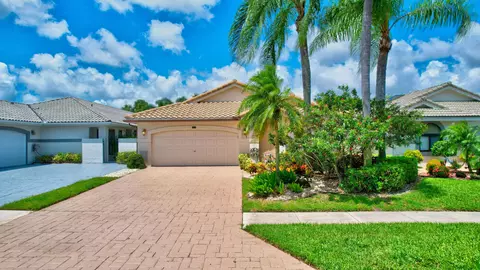 7913 Dundee Ln, Delray Beach, FL 33446