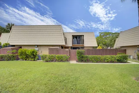 5814 58th Way, West Palm Beach, FL 33409