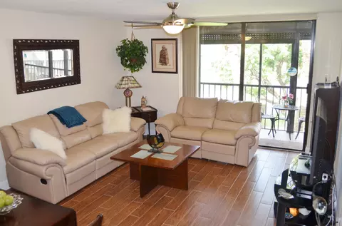 5280 Las Verdes Cir #321, Delray Beach, FL 33484