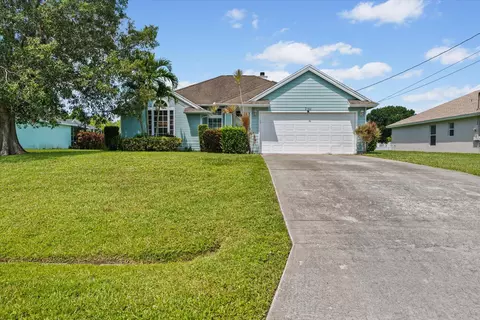 2542 SW Choctaw St, Port Saint Lucie, FL 34953