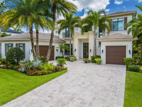 9124 Redonda Dr, Boca Raton, FL 33496
