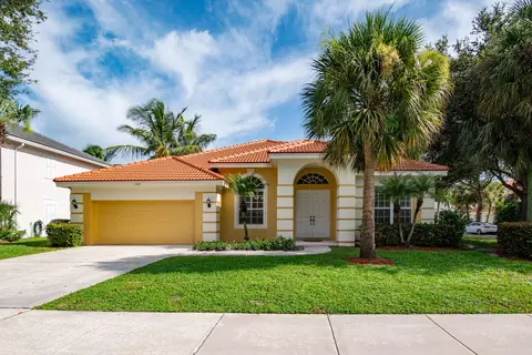 1185 Egret Cir S, Jupiter, FL 33458