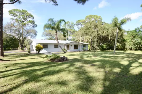 11122 Orange Ave, Fort Pierce, FL 34945
