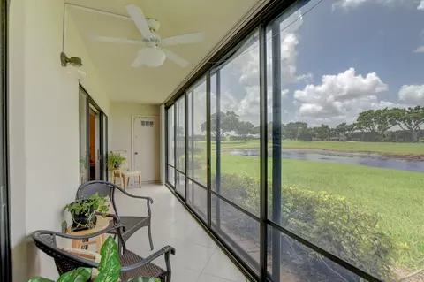 456 Piedmont J, Delray Beach, FL 33484