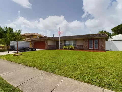 225 NW 15th St, Pompano Beach, FL 33060
