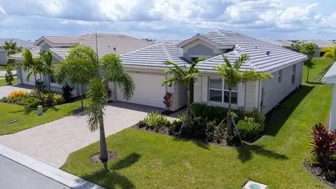 15680 SW Egret Coast Dr, Port Saint Lucie, FL 34987