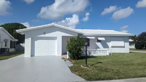 711 SW 18th Ct, Boynton Beach, FL 33426