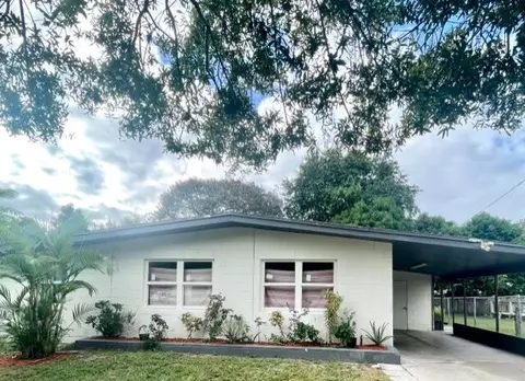 115 Roselyn Ave, Fort Pierce, FL 34982