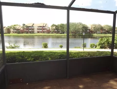2313 N Congress Ave #16, Boynton Beach, FL 33426