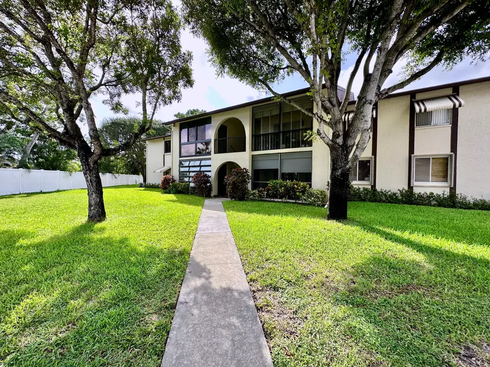  3623 La Playas Ct #D-1, Greenacres, FL 33463 photo 1