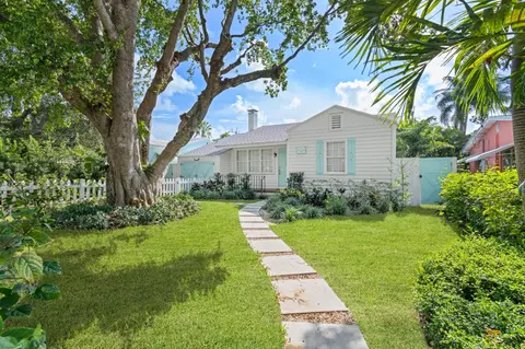 312 N Palmway, Lake Worth, FL 33460