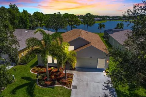 512 SW Deer Run, Port Saint Lucie, FL 34953